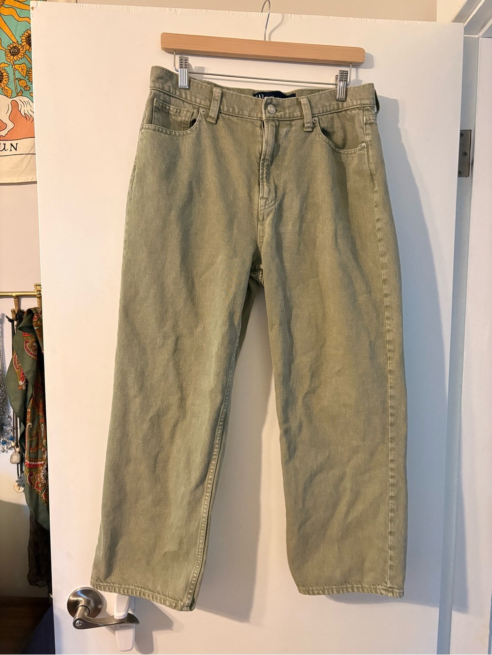 GAP Supersoft Relaxed Straight Crop Jeans
